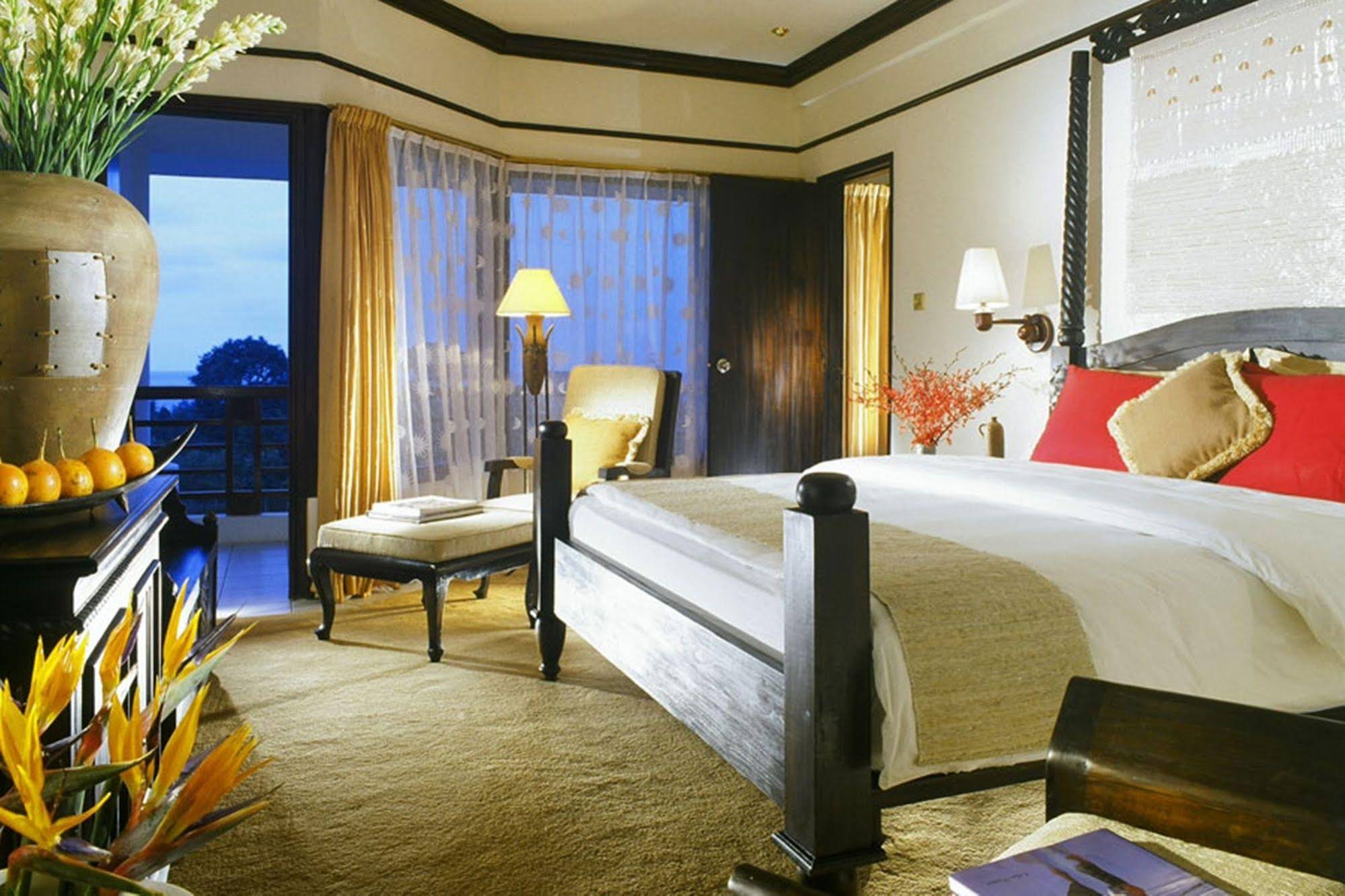 Bintan Lagoon Resort