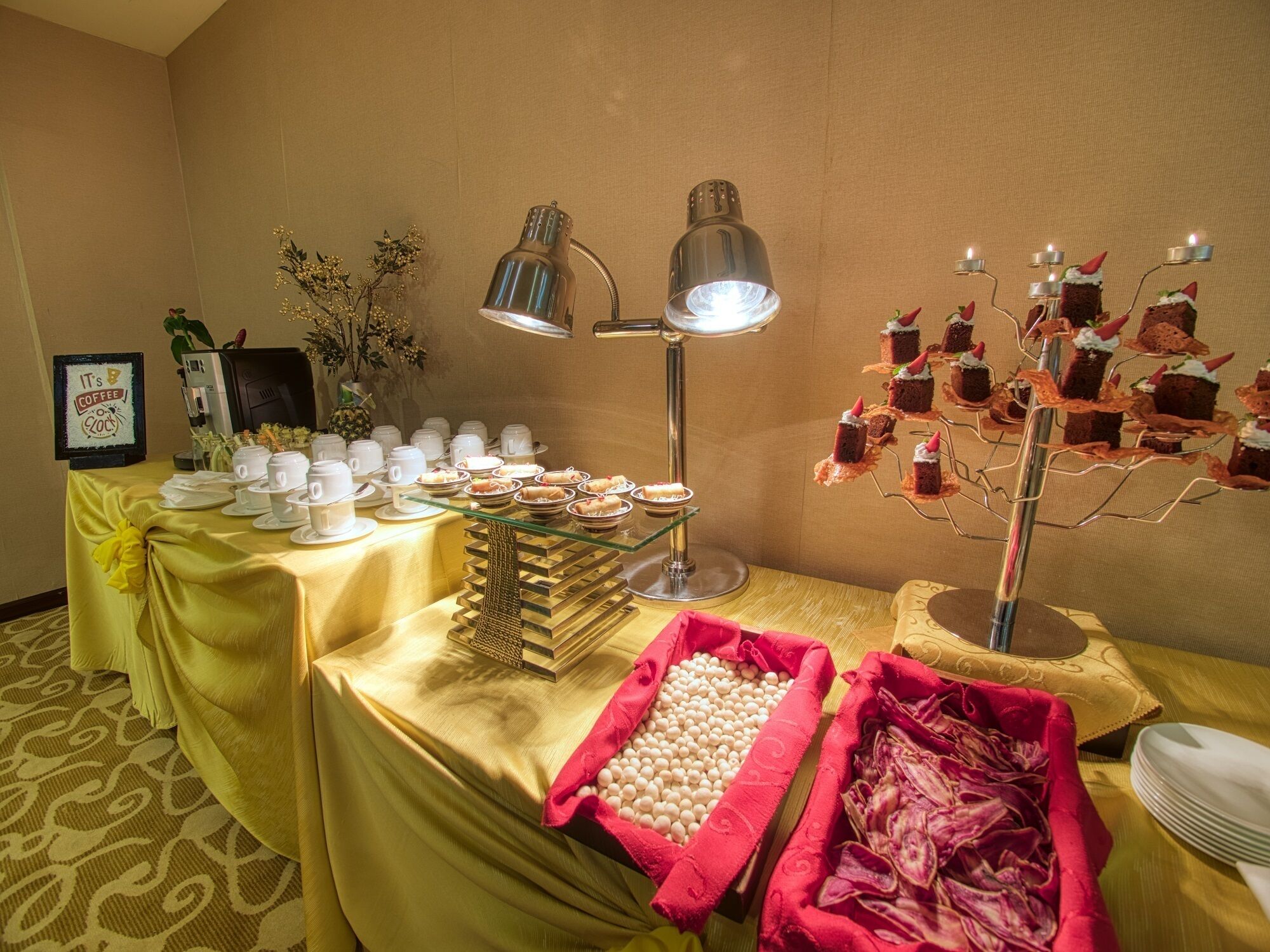 Grand Lagoi Hotel by Willson