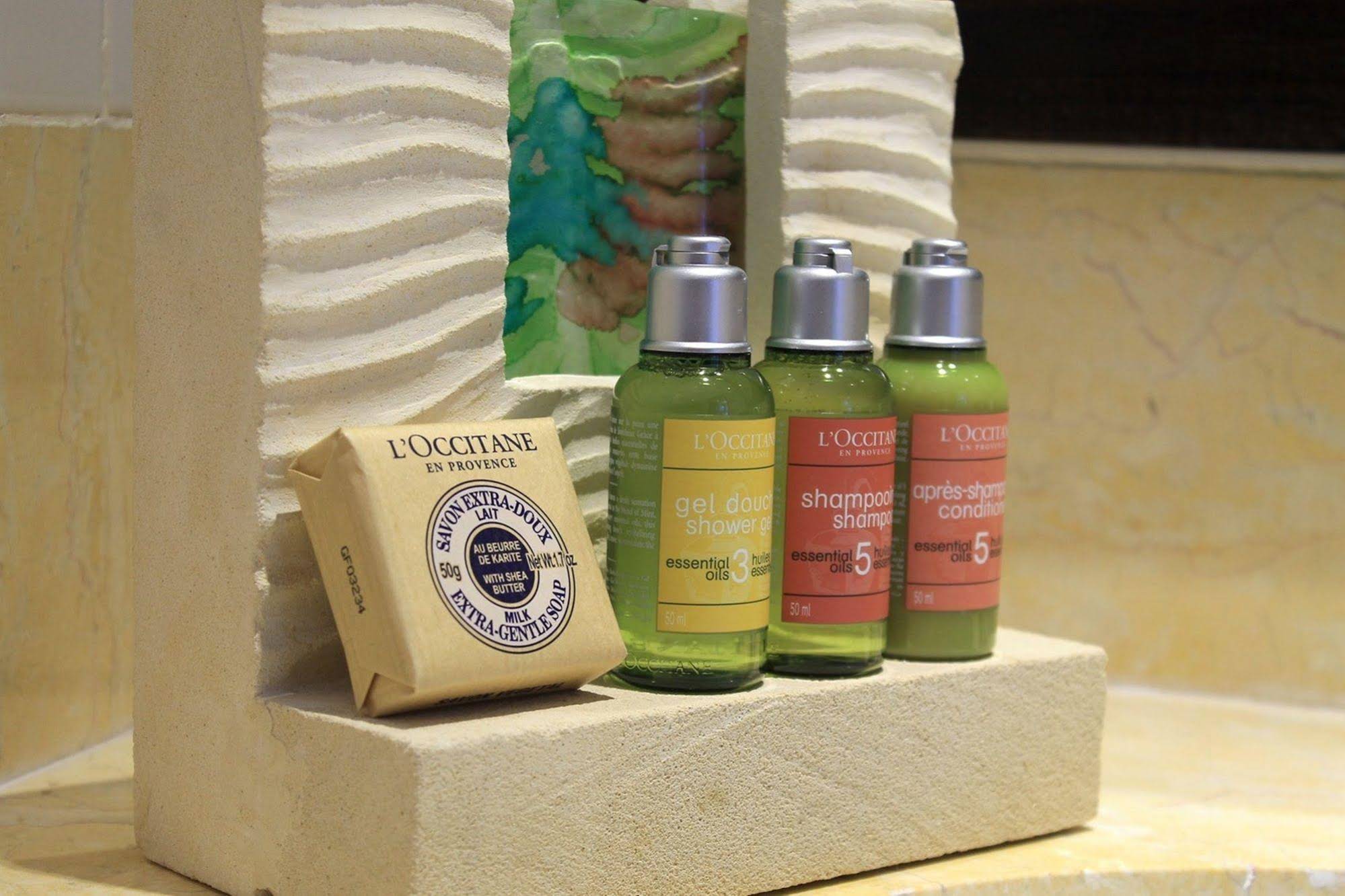 Indra Maya Pool Villas