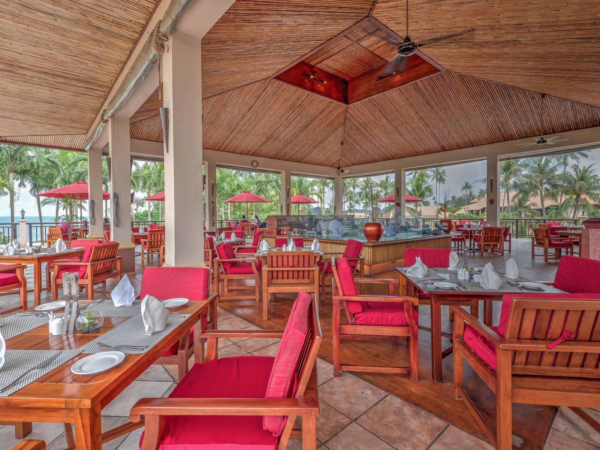 Indra Maya Pool Villas