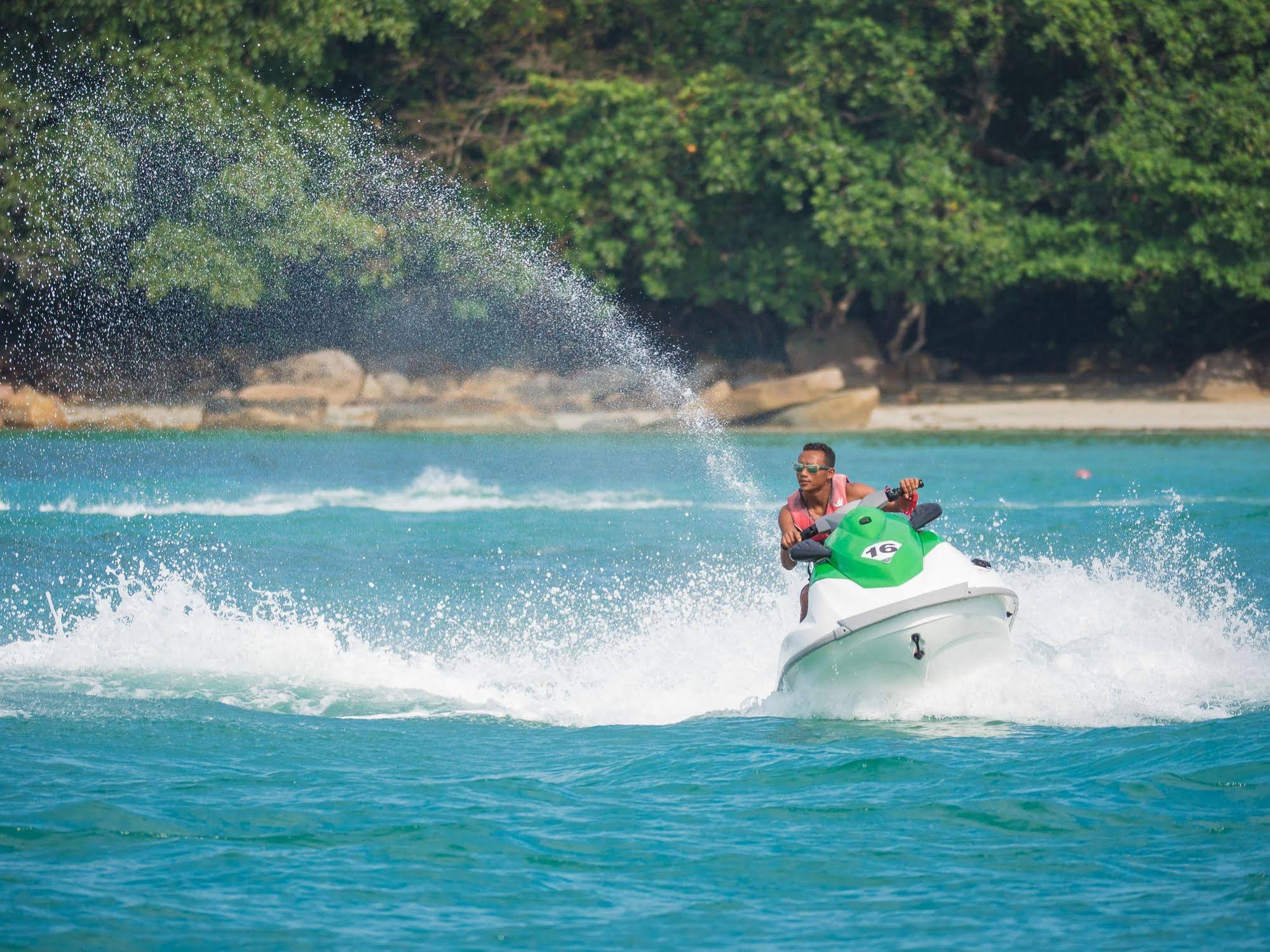 Indra Maya Pool Villas