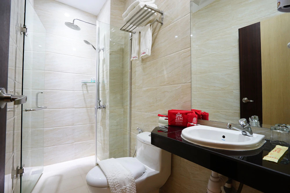 Cardinal Lucky Star Hotel