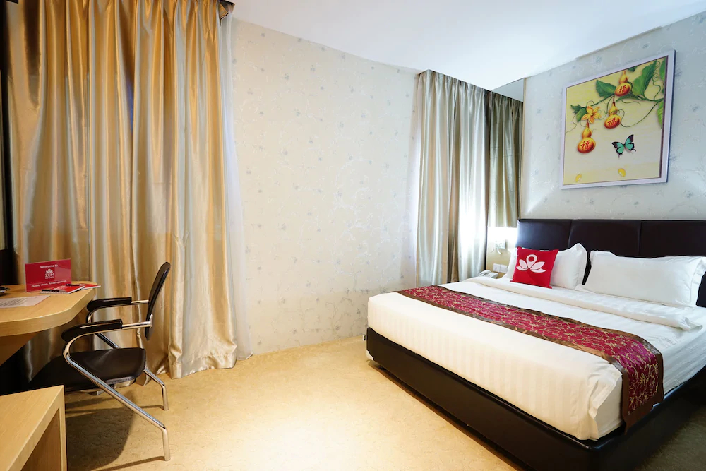 Cardinal Lucky Star Hotel