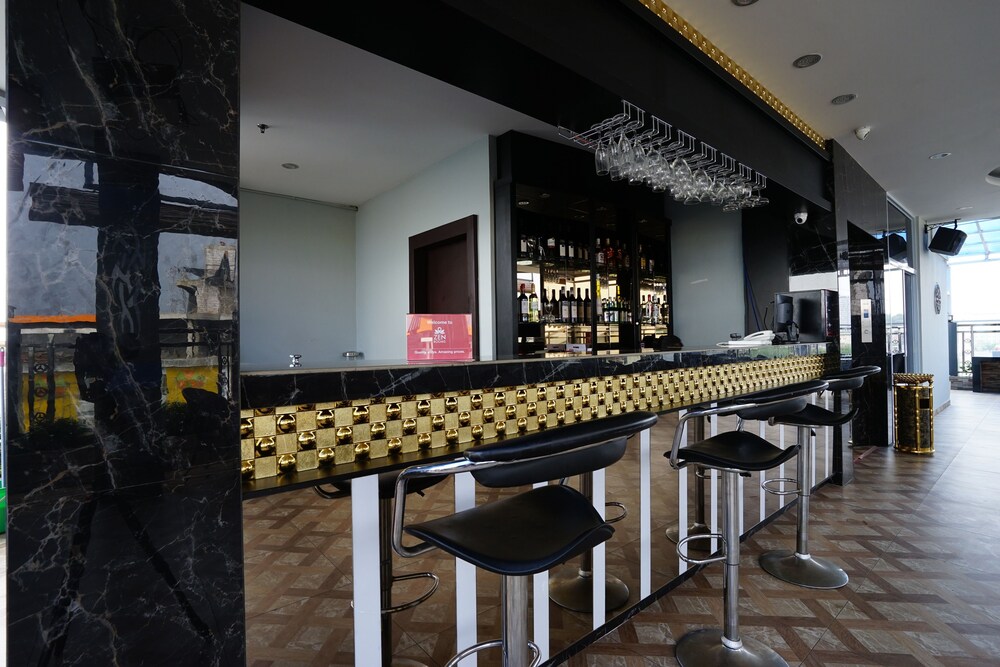 Cardinal Lucky Star Hotel