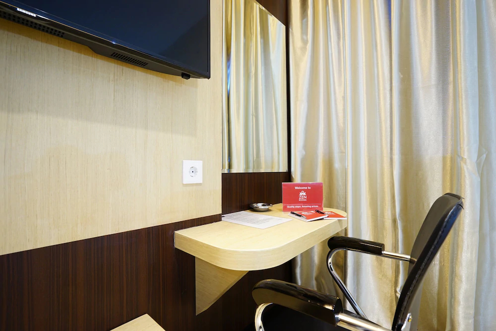 Cardinal Lucky Star Hotel