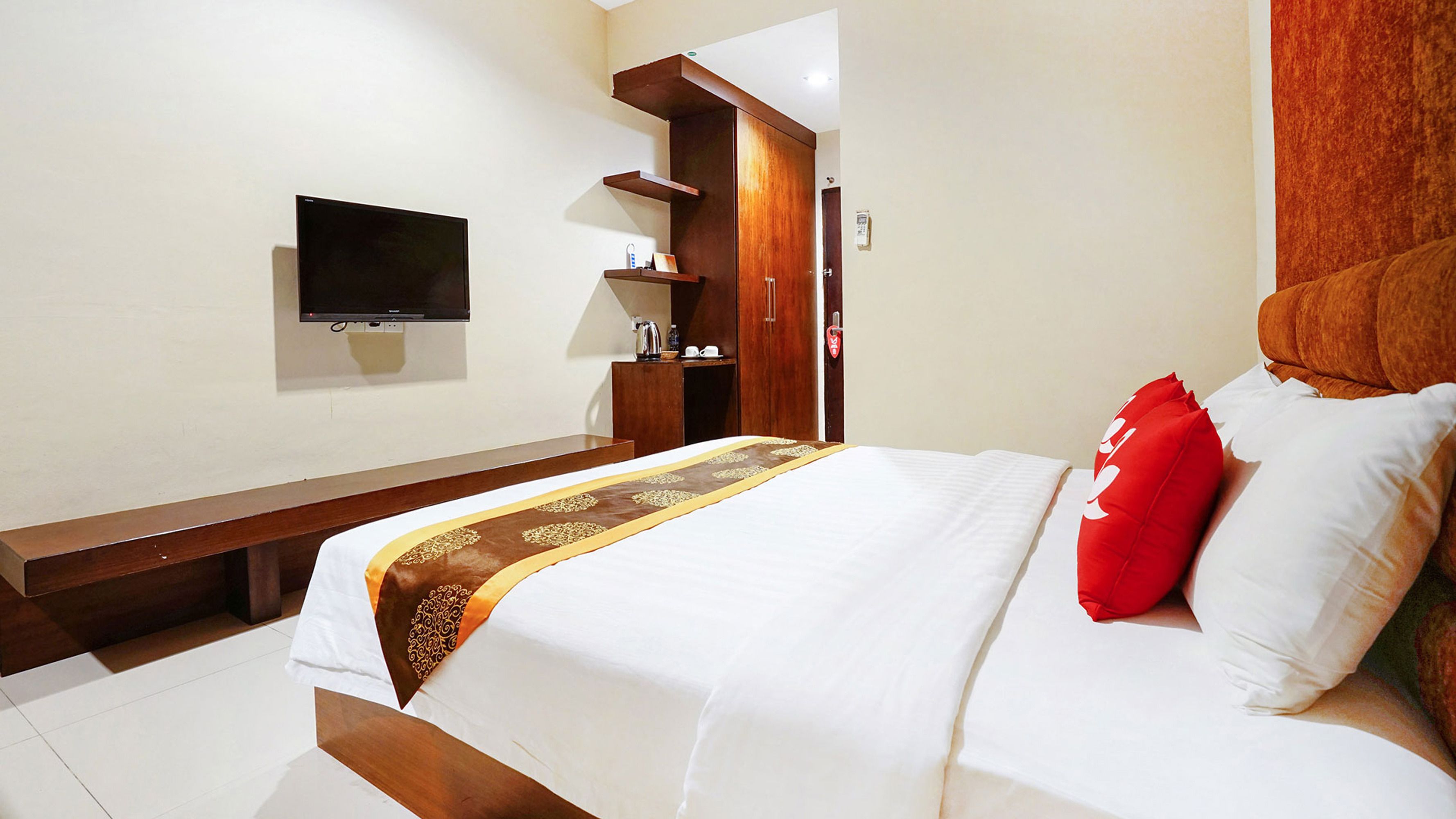 Nagoya One Hotel by Zen Rooms