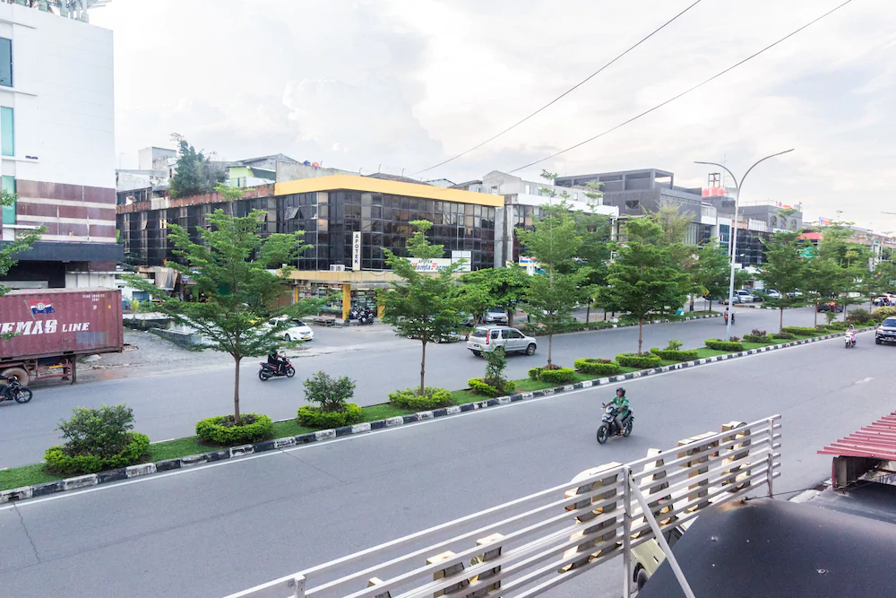 New Star Hotel by OYO Rooms