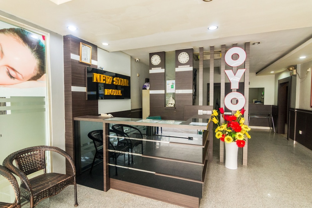 New Star Hotel by OYO Rooms