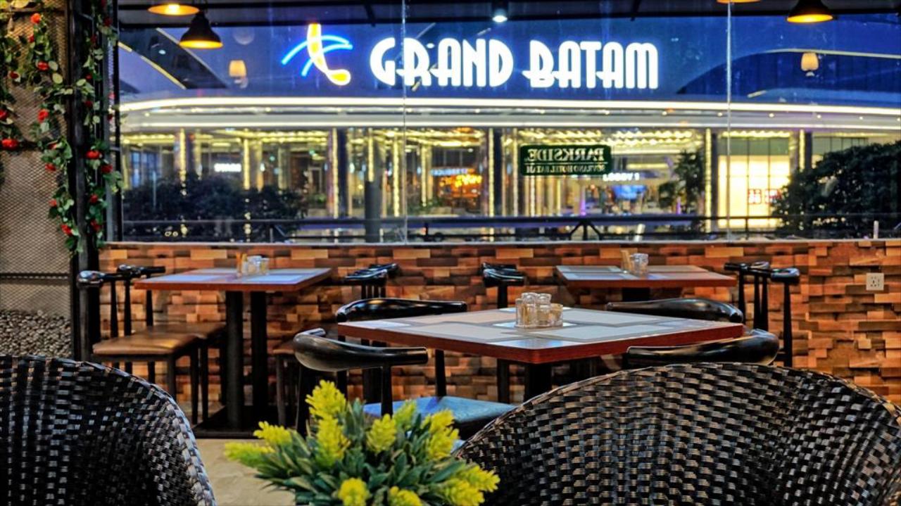 Parkside Sovrano Hotel Batam