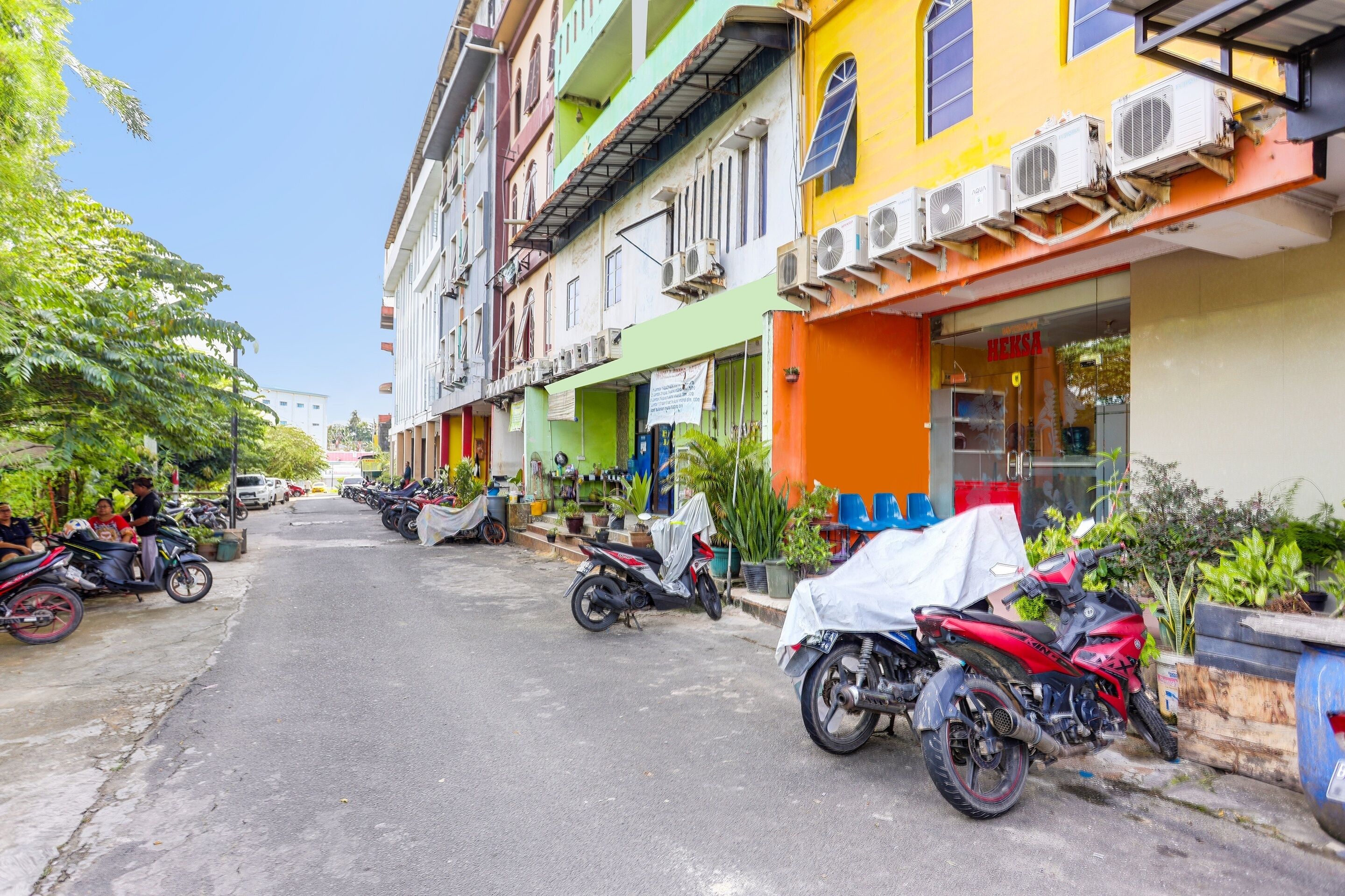 Spot On 91885 Wisma Heksa