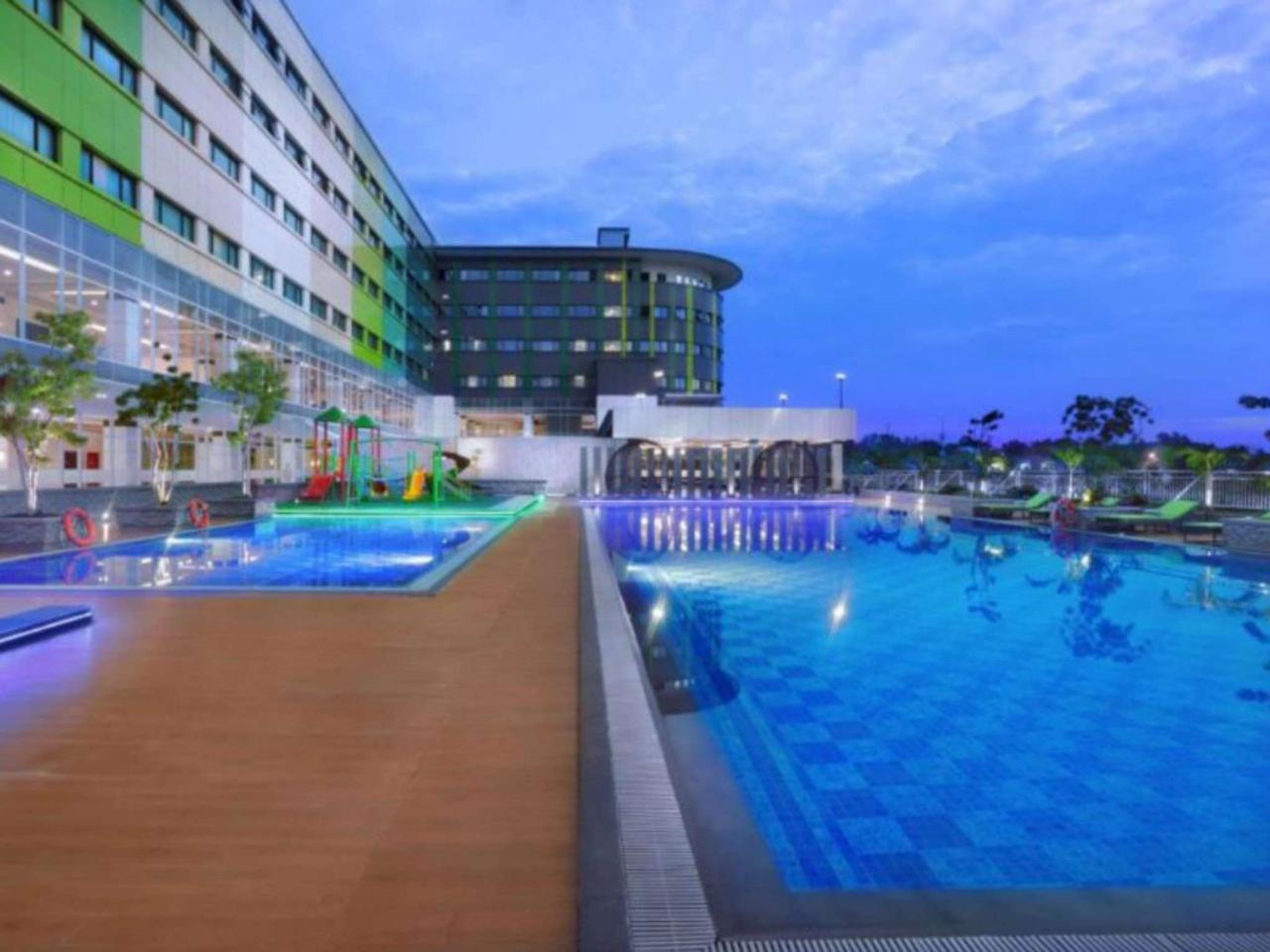 CK Tanjungpinang Hotel & Convention Centre