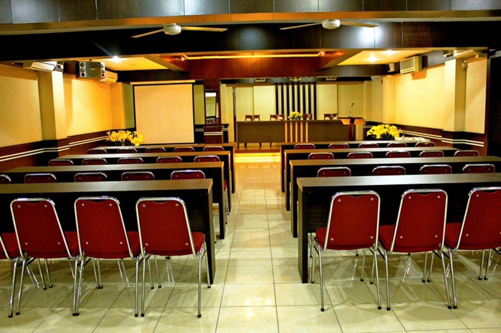 Hotel Sampurna Jaya