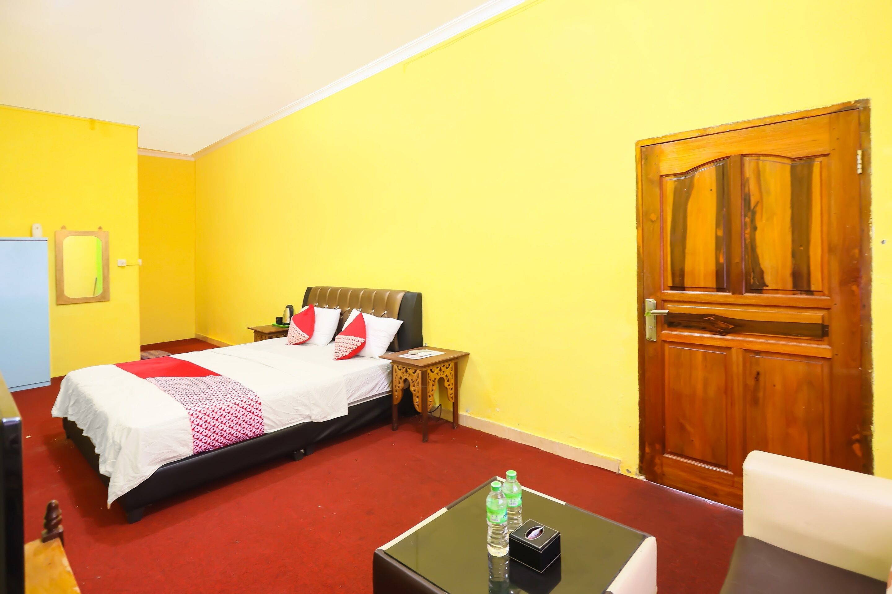 Penginapan Sulthan Penyengat Syariah by OYO