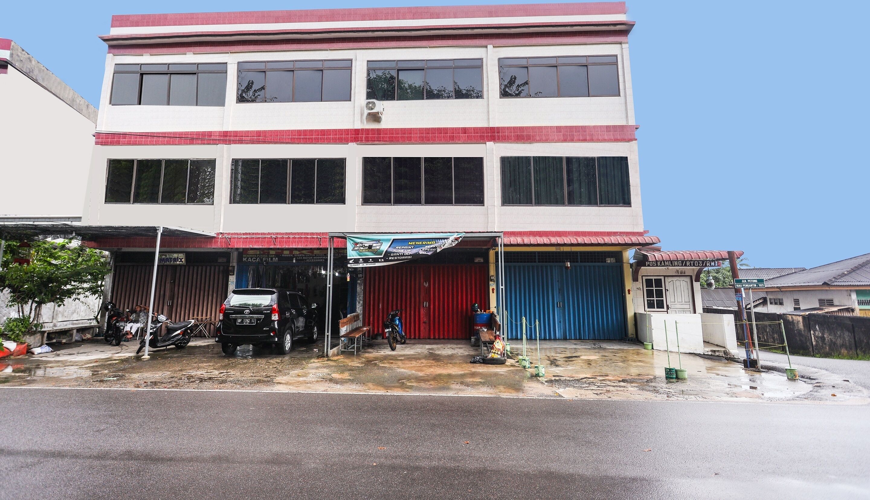 Spot On 92053 Bagus Stay