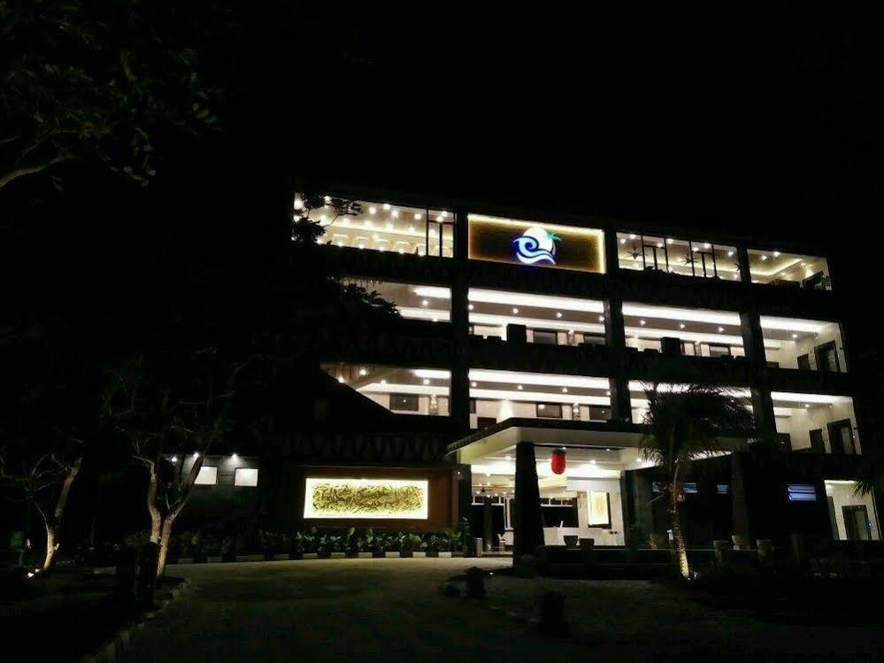 Bintan Pearl Beach Resort