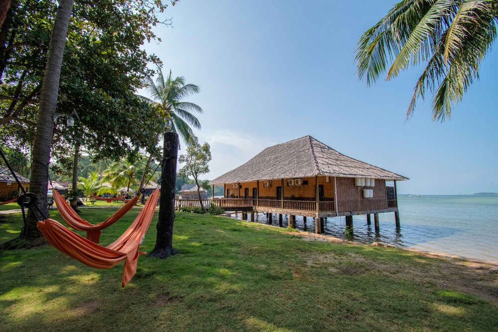 Bintan SpaVilla Beach Resort