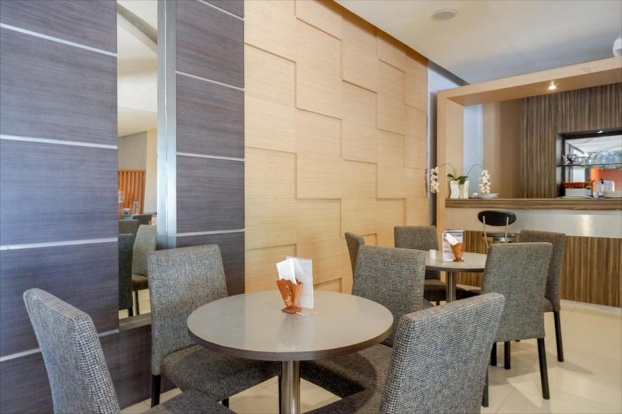 Hotel Benua Kendari by RedDoorz