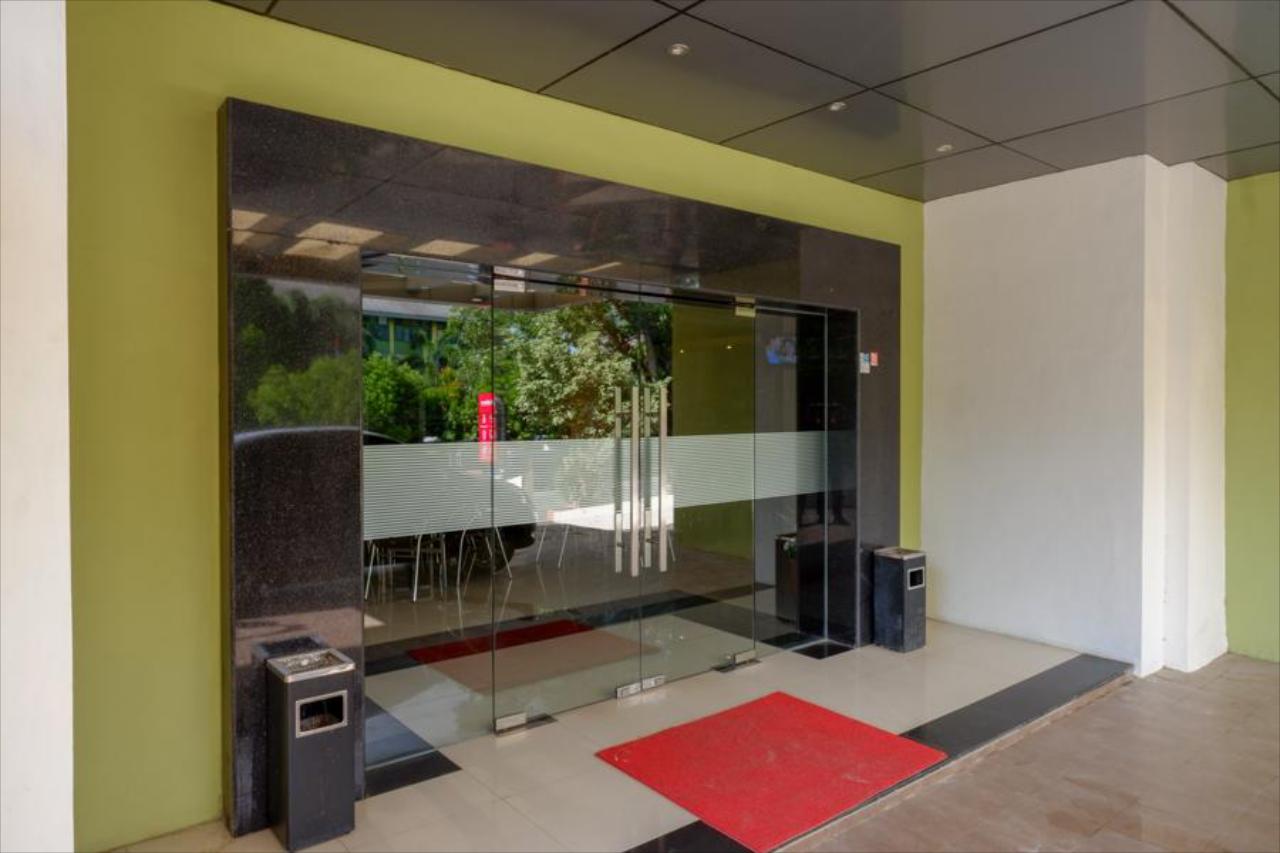 Hotel Benua Kendari by RedDoorz