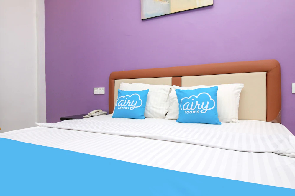 Liras Hotel by Airy Rooms