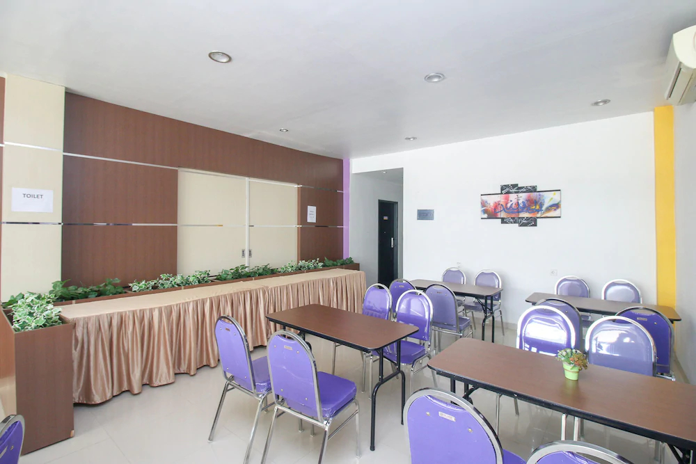 Liras Hotel by Airy Rooms