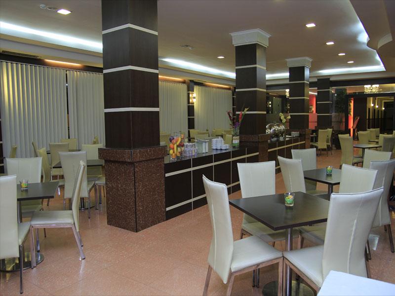 Zahra Syariah Hotel