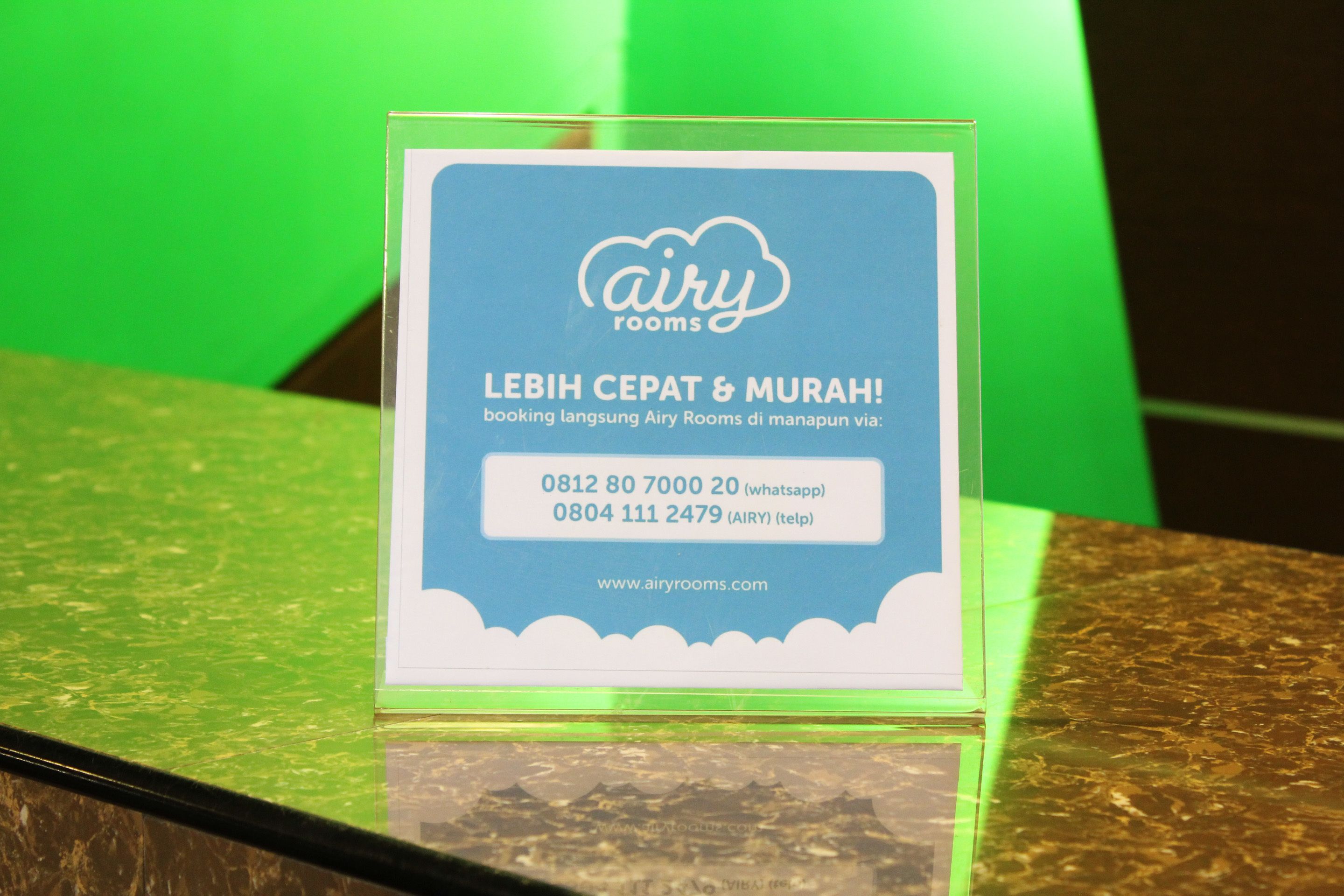 Zahra Syariah Hotel by Airy Rooms