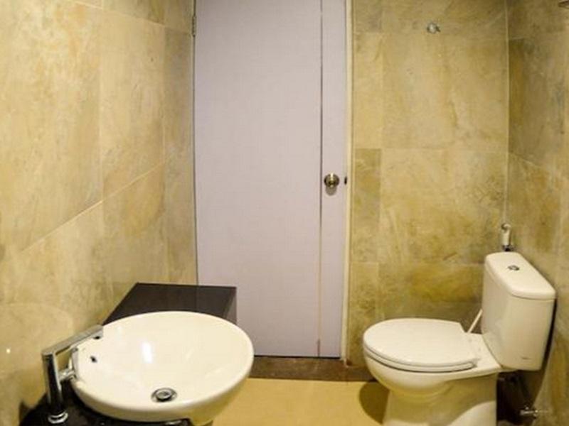Zenith Hotel