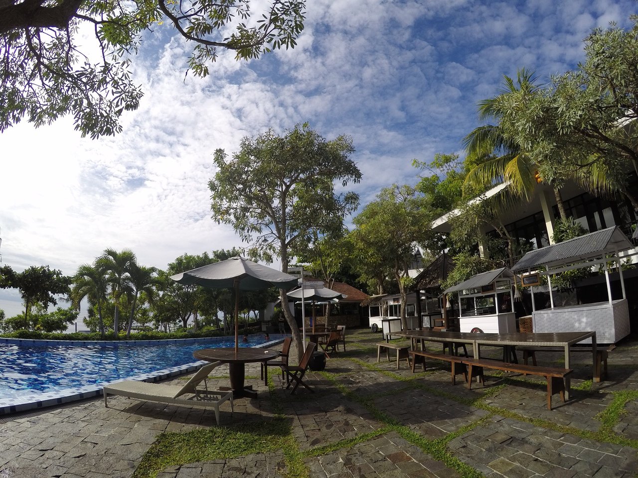 Estrella Hotel & Conference