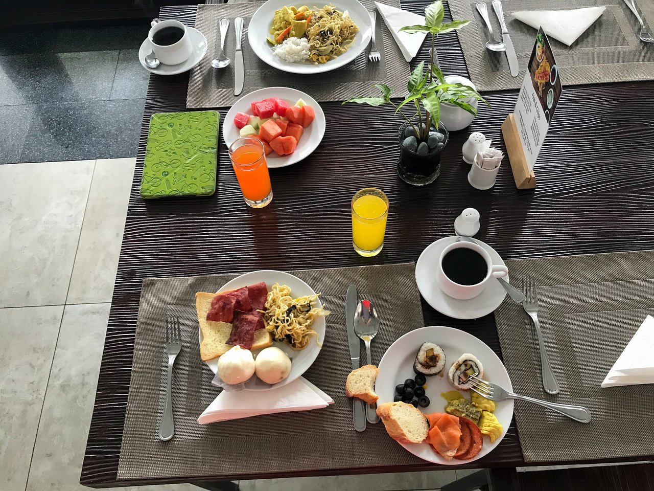 Estrella Hotel & Conference