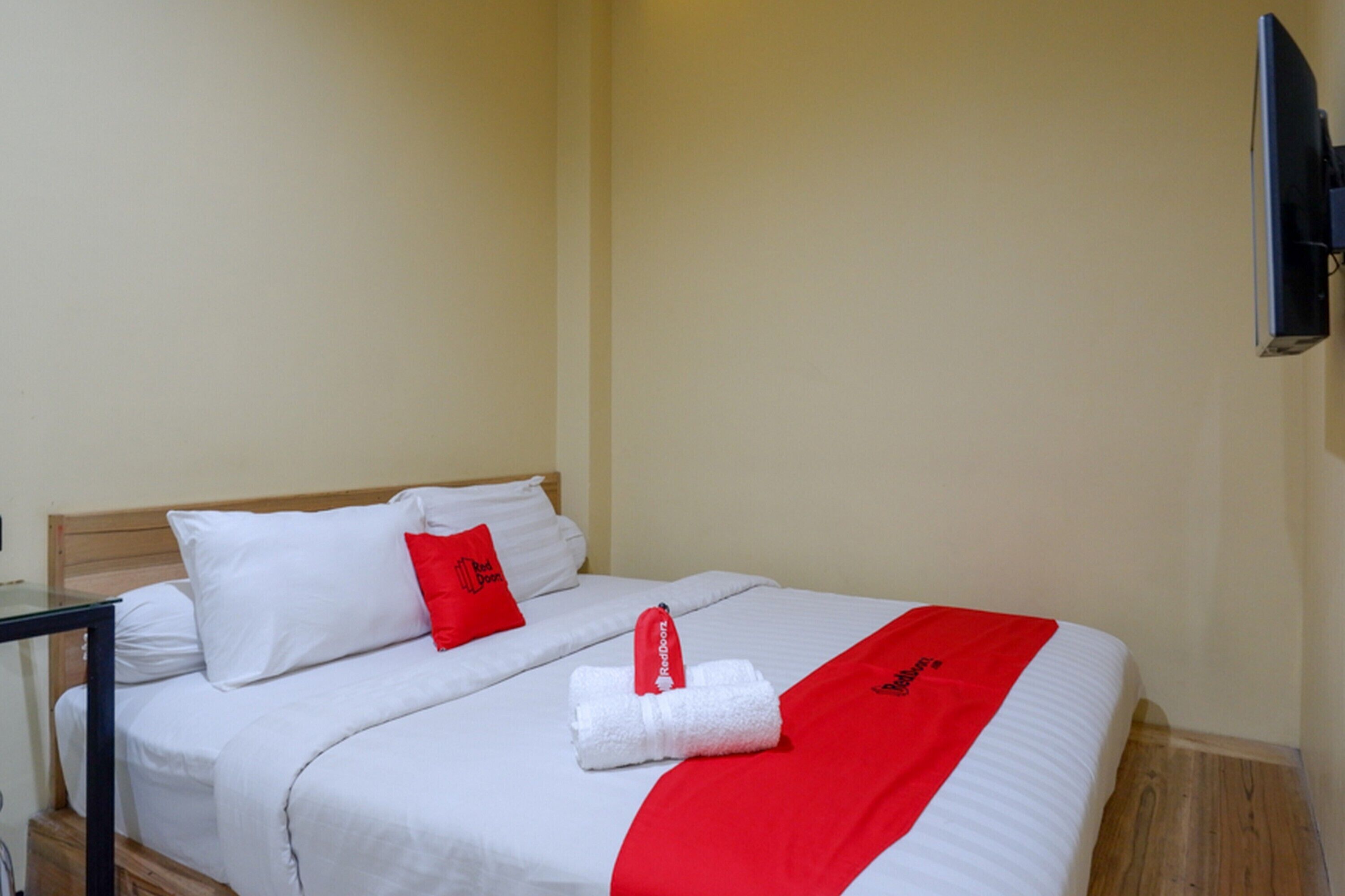 G Hotel Luwuk by RedDoorz