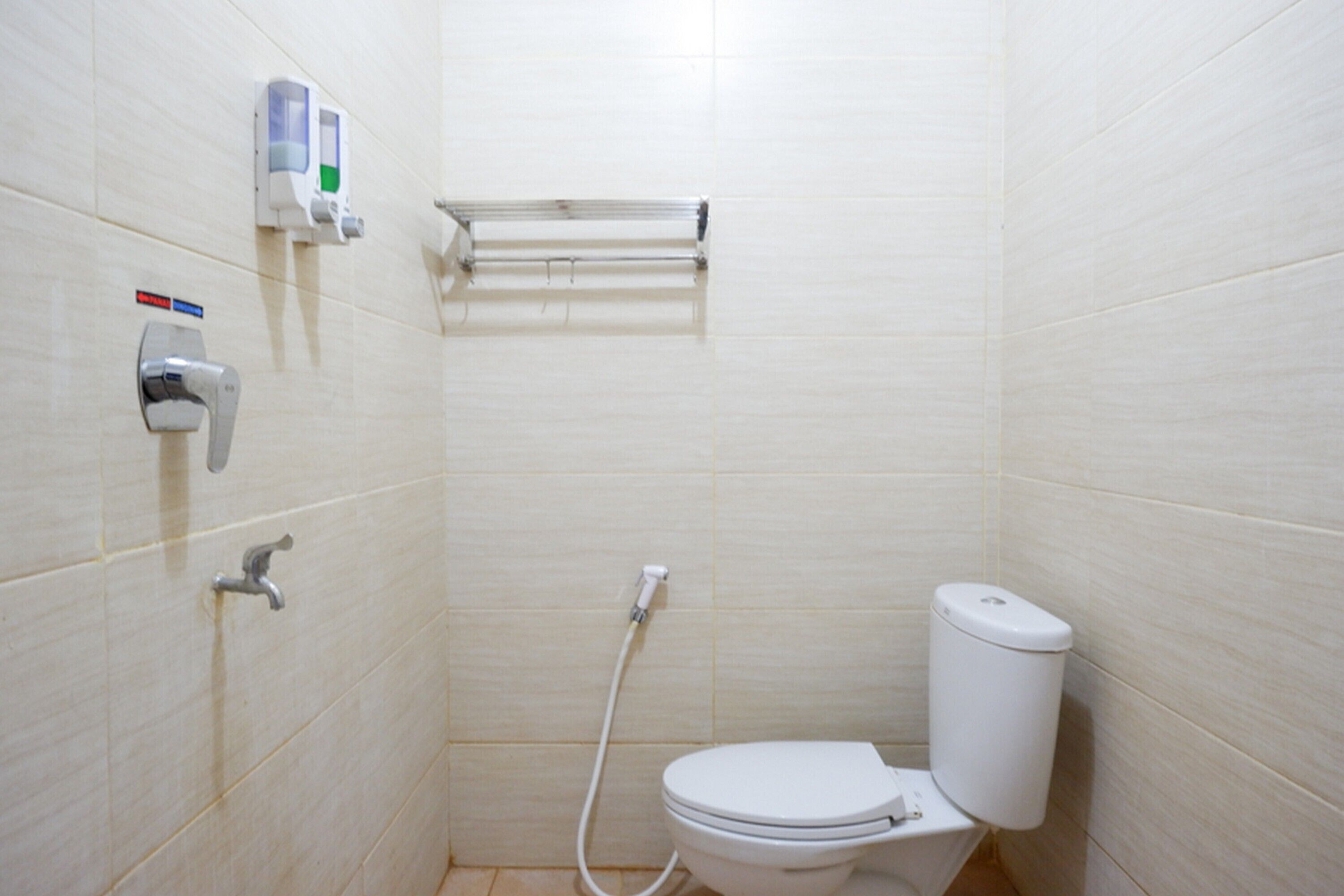 G Hotel Luwuk by RedDoorz