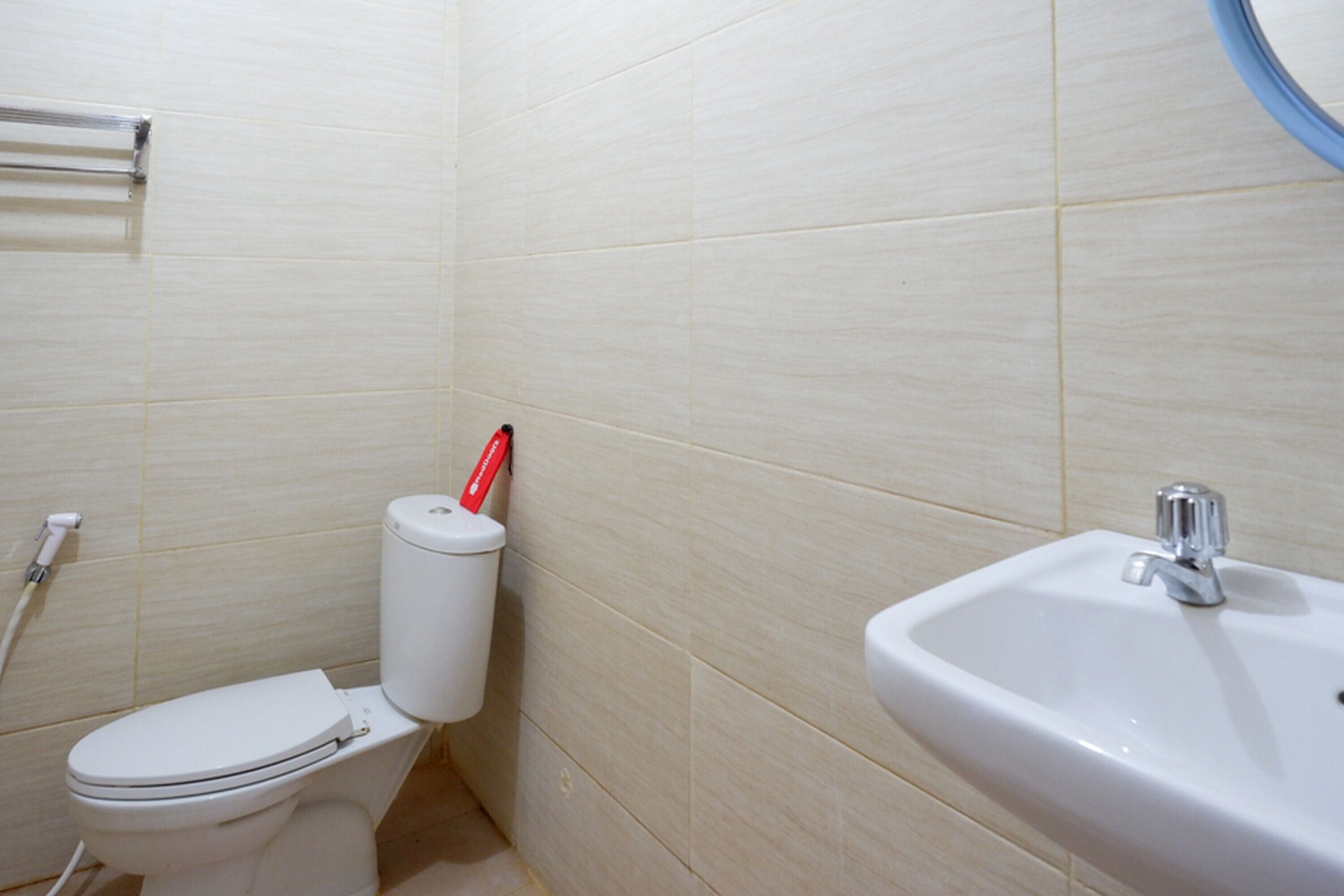 G Hotel Luwuk by RedDoorz