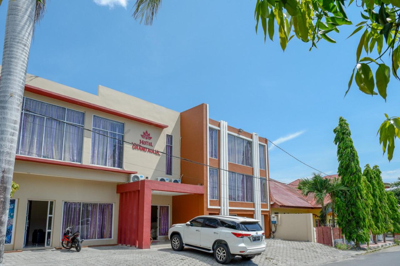 Hotel Grand Aulia Majene by RedDoorz