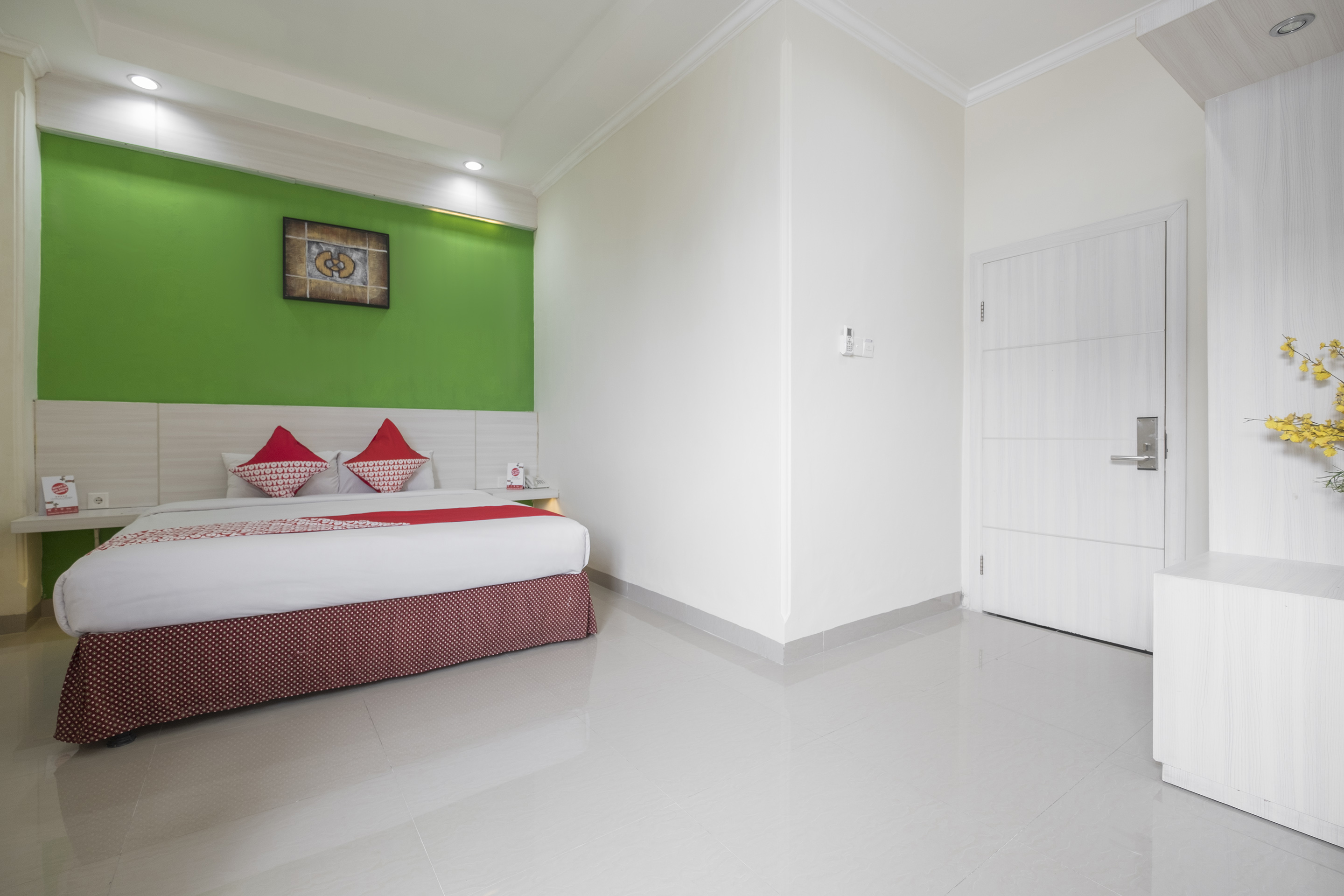 Alden Hotel by OYO Rooms