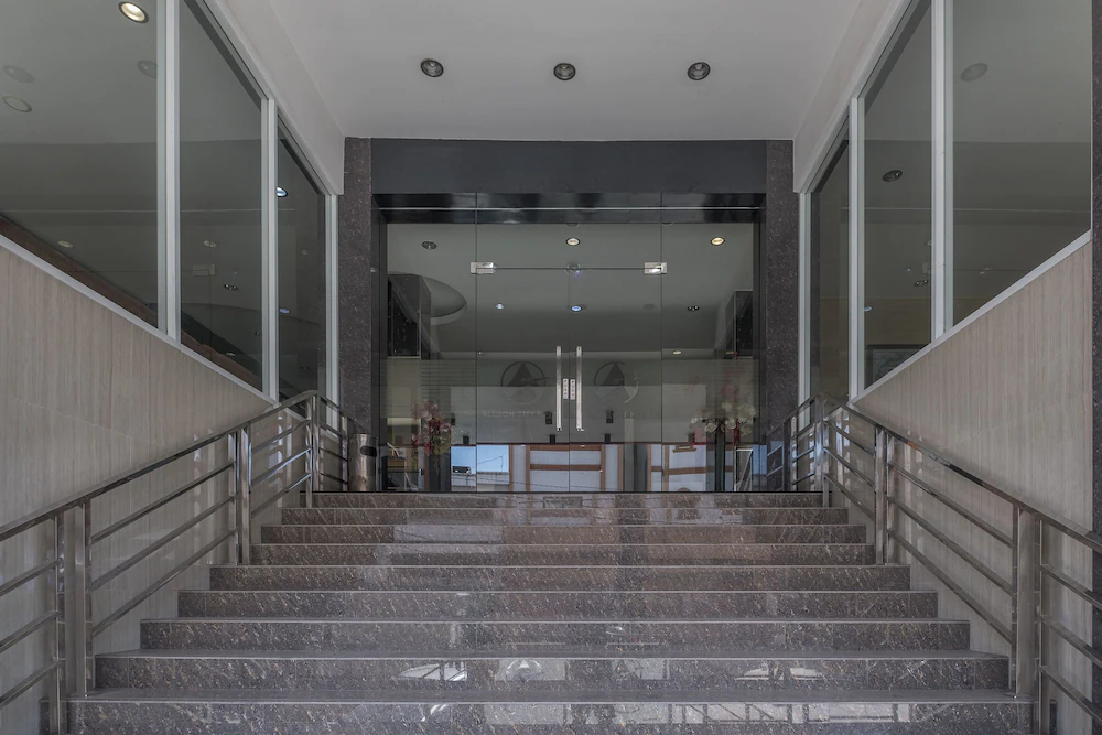 Allson City Hotel by OYO Rooms