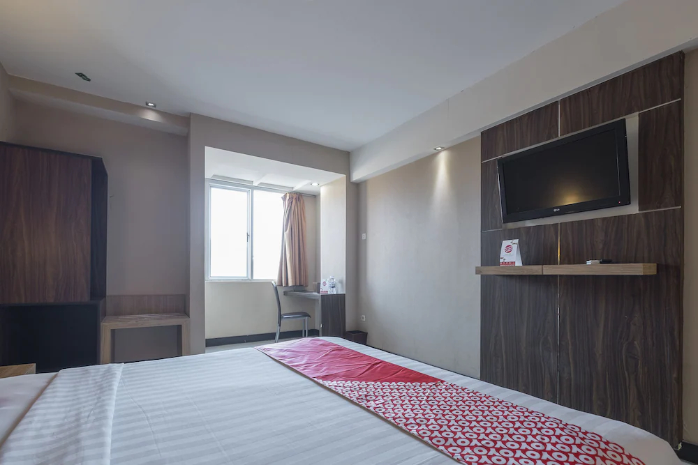 Allson City Hotel by OYO Rooms