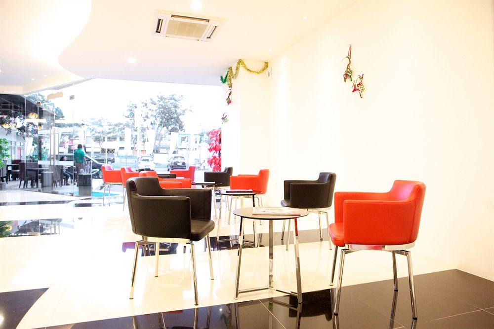 Arbor Biz Hotel