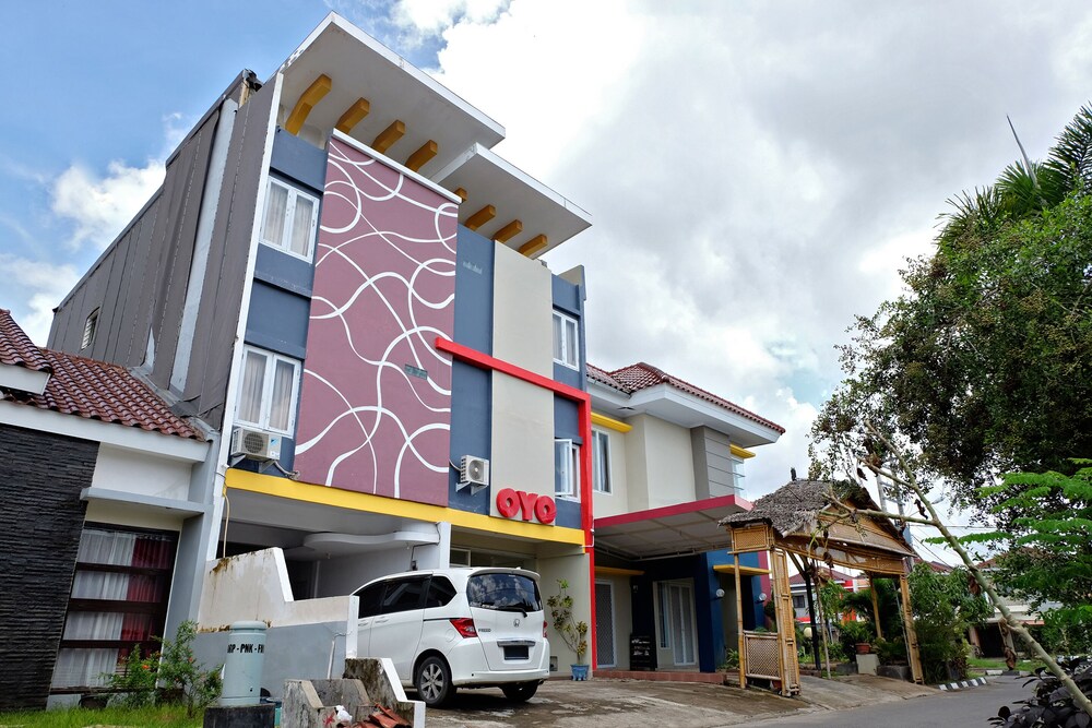 Arun Home by OYO Rooms