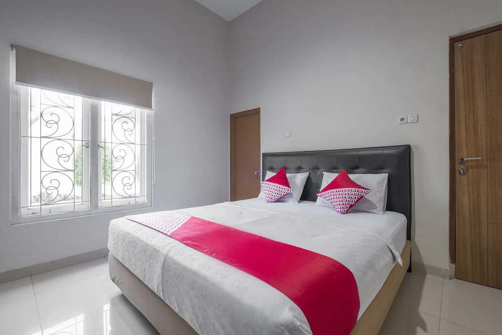 Astra Novilia Hotel