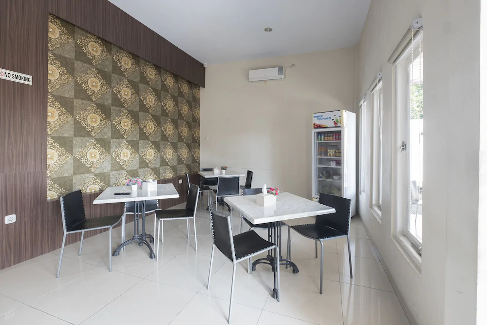 Astra Novilia Hotel