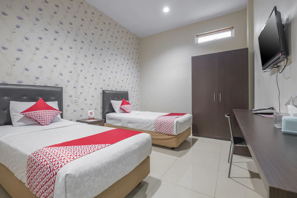 Astra Novilia Hotel