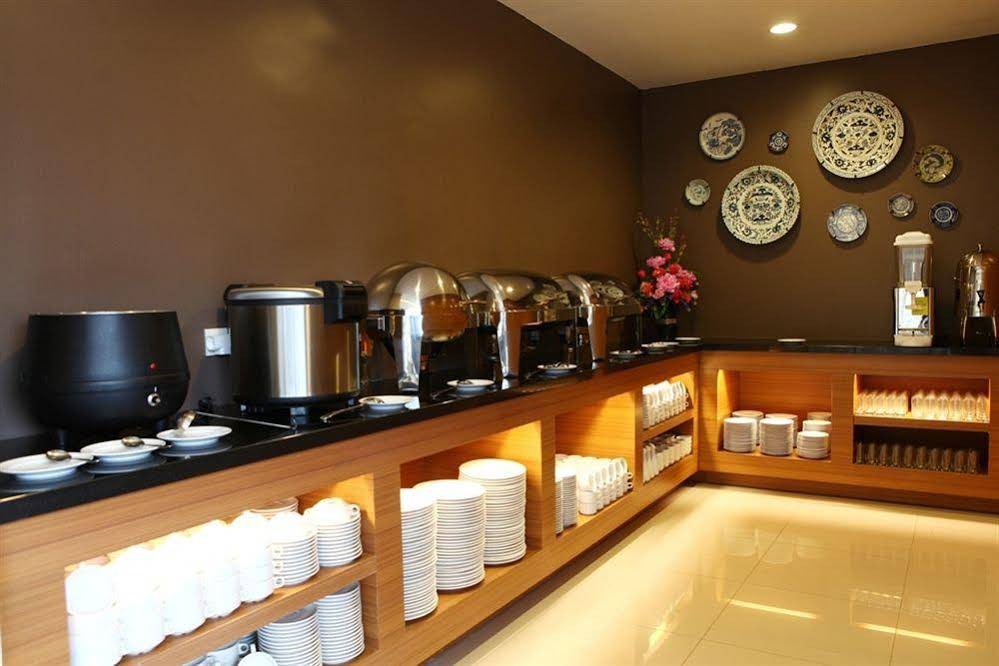 Aswin Inn Panakkukang