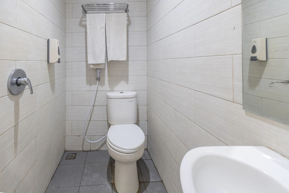 Capital Hotel by OYO Rooms