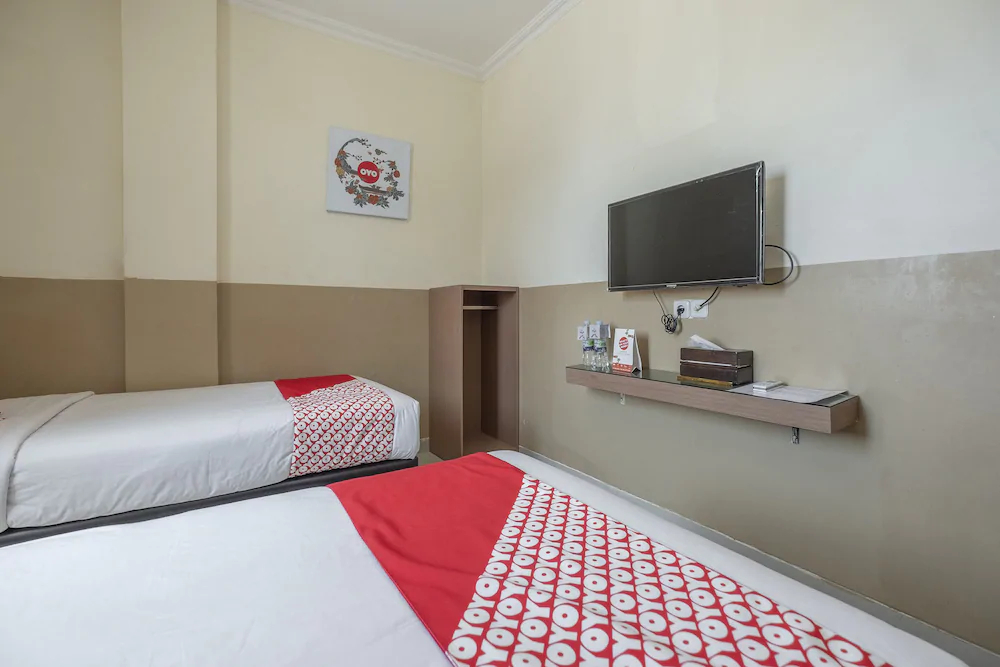 Capital Hotel by OYO Rooms