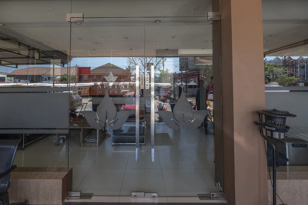 Capital Hotel by OYO Rooms