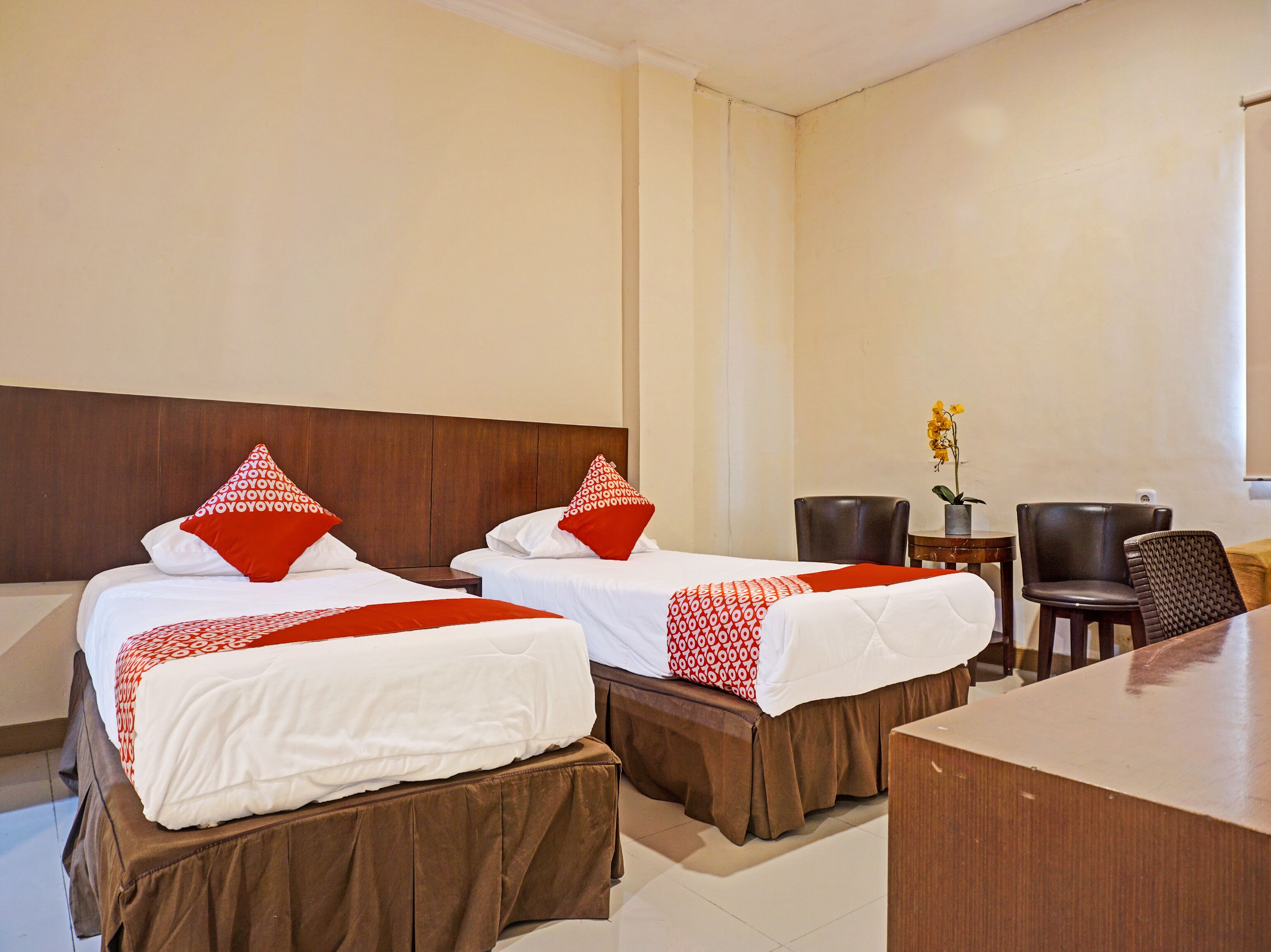 Collection O 91414 Hotel Marina Beach