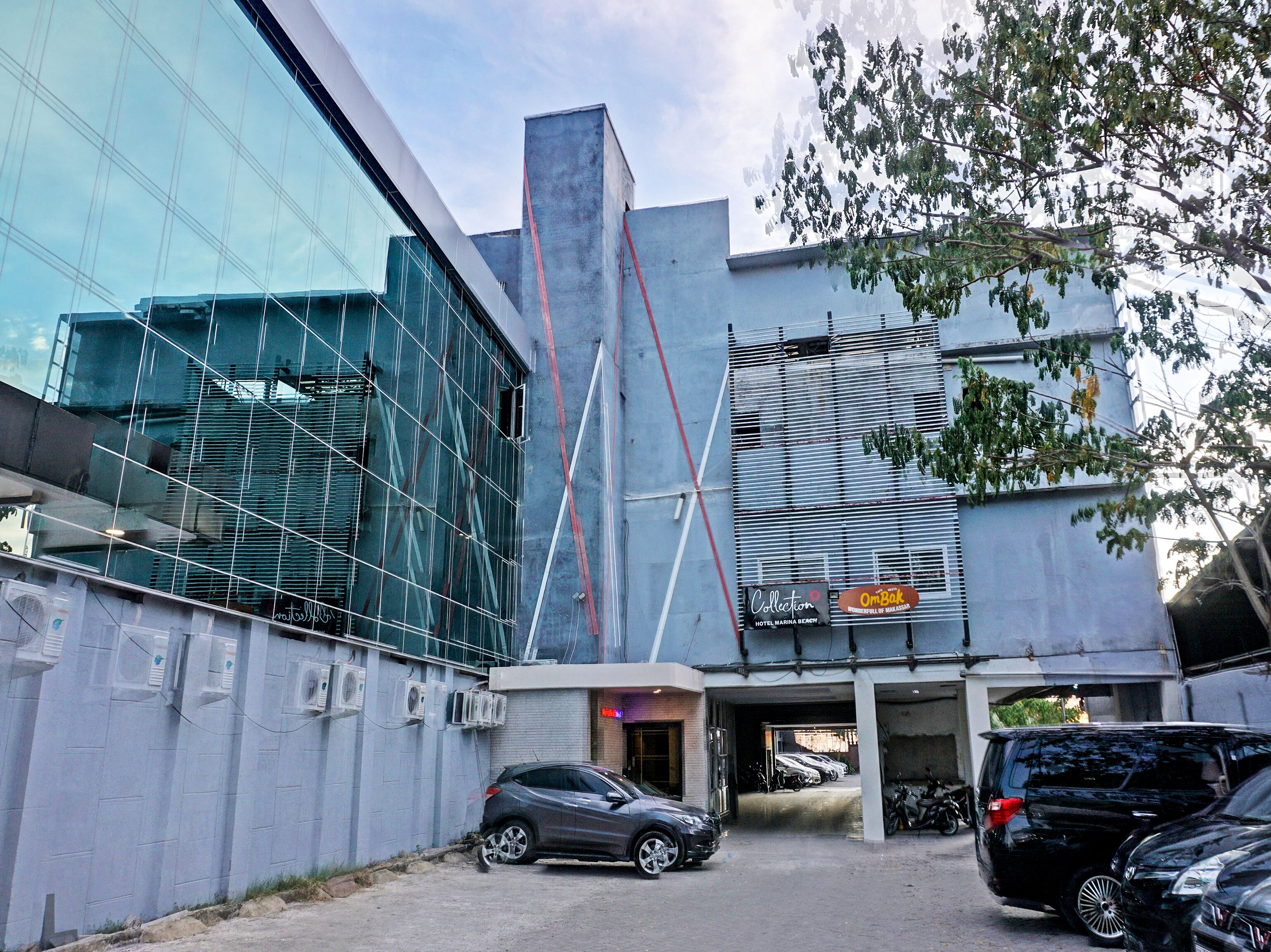 Collection O 91414 Hotel Marina Beach