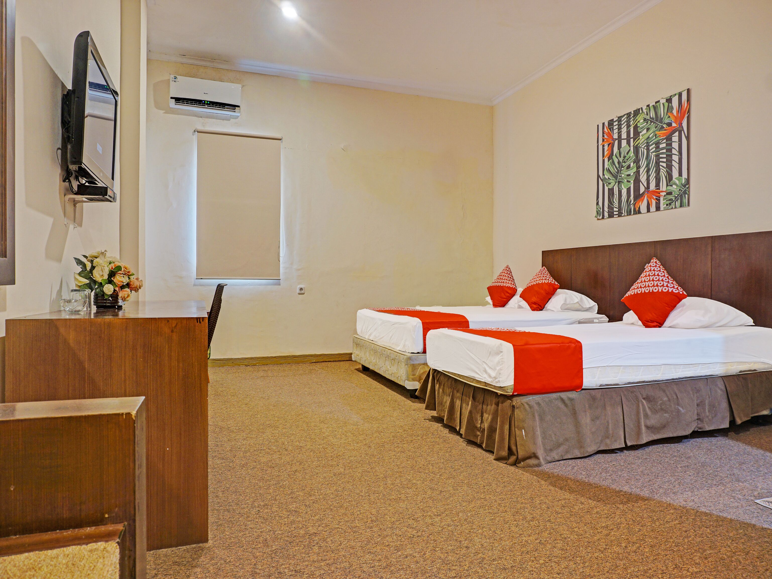 Collection O 91414 Hotel Marina Beach