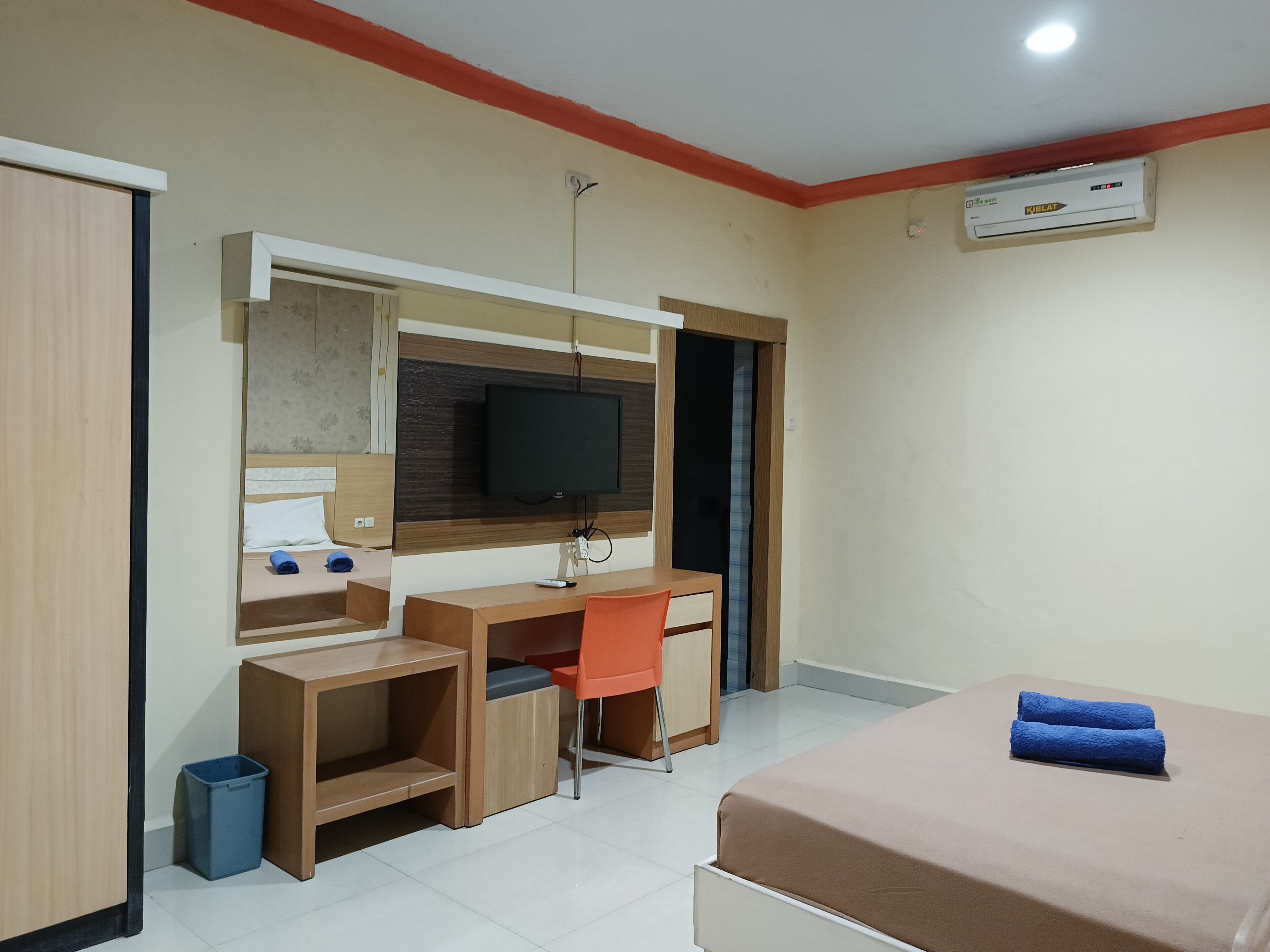 Collection O 93163 Hotel Grand Kartika