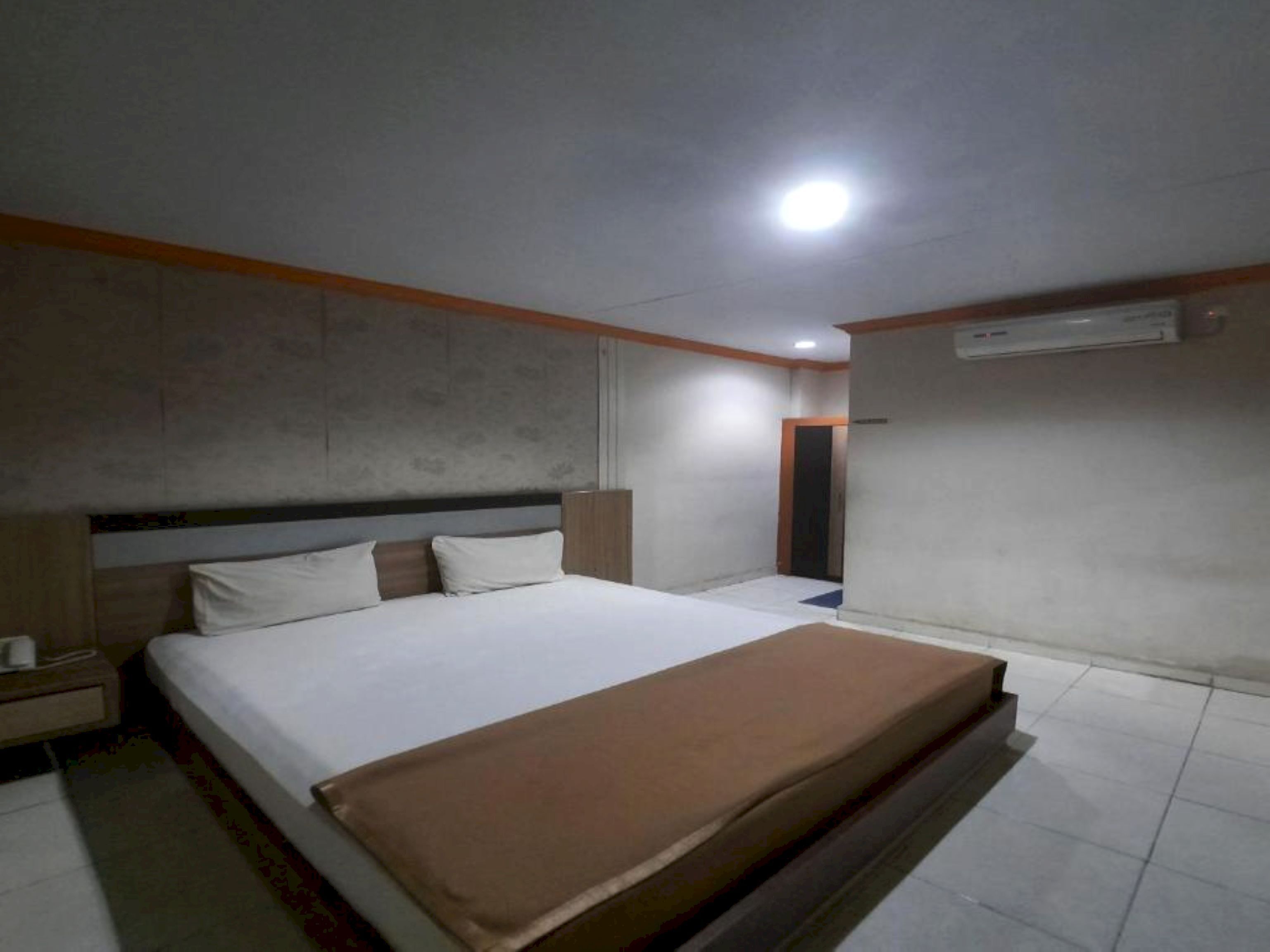 Collection O 93163 Hotel Grand Kartika